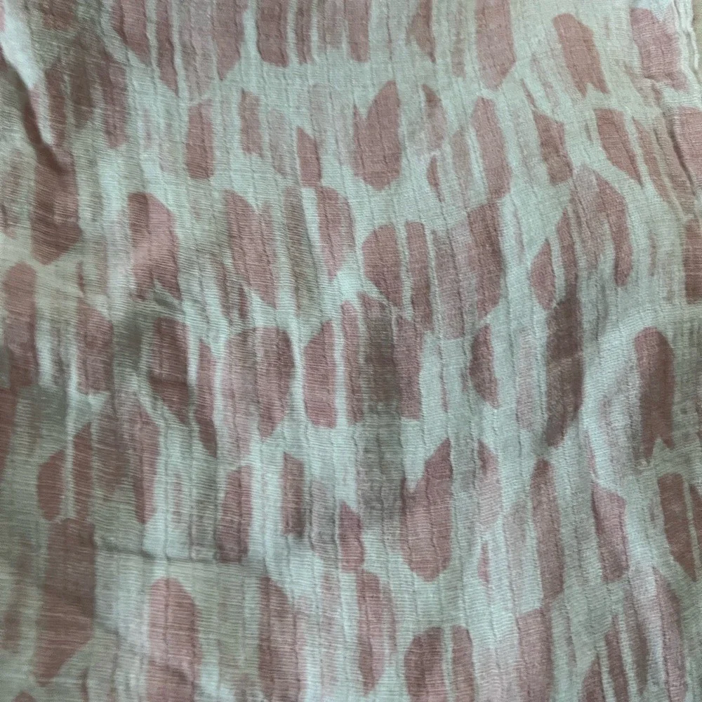 Aden & Anais pink and white watercolor heart print muslin infant blanket swaddle